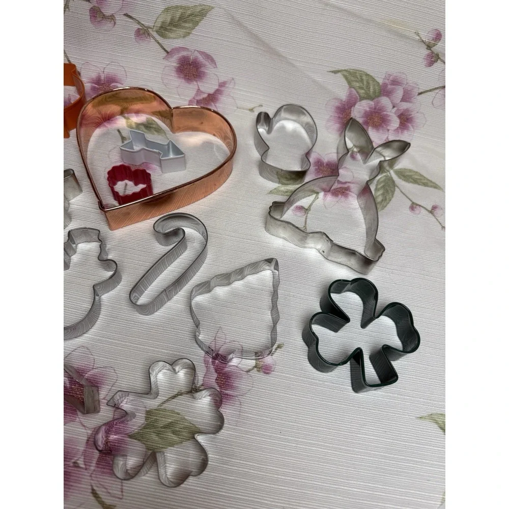 Vintage Cookie Cutter Lot 15 Metal Plastic Holiday Shapes Heart Pumpkin Tree